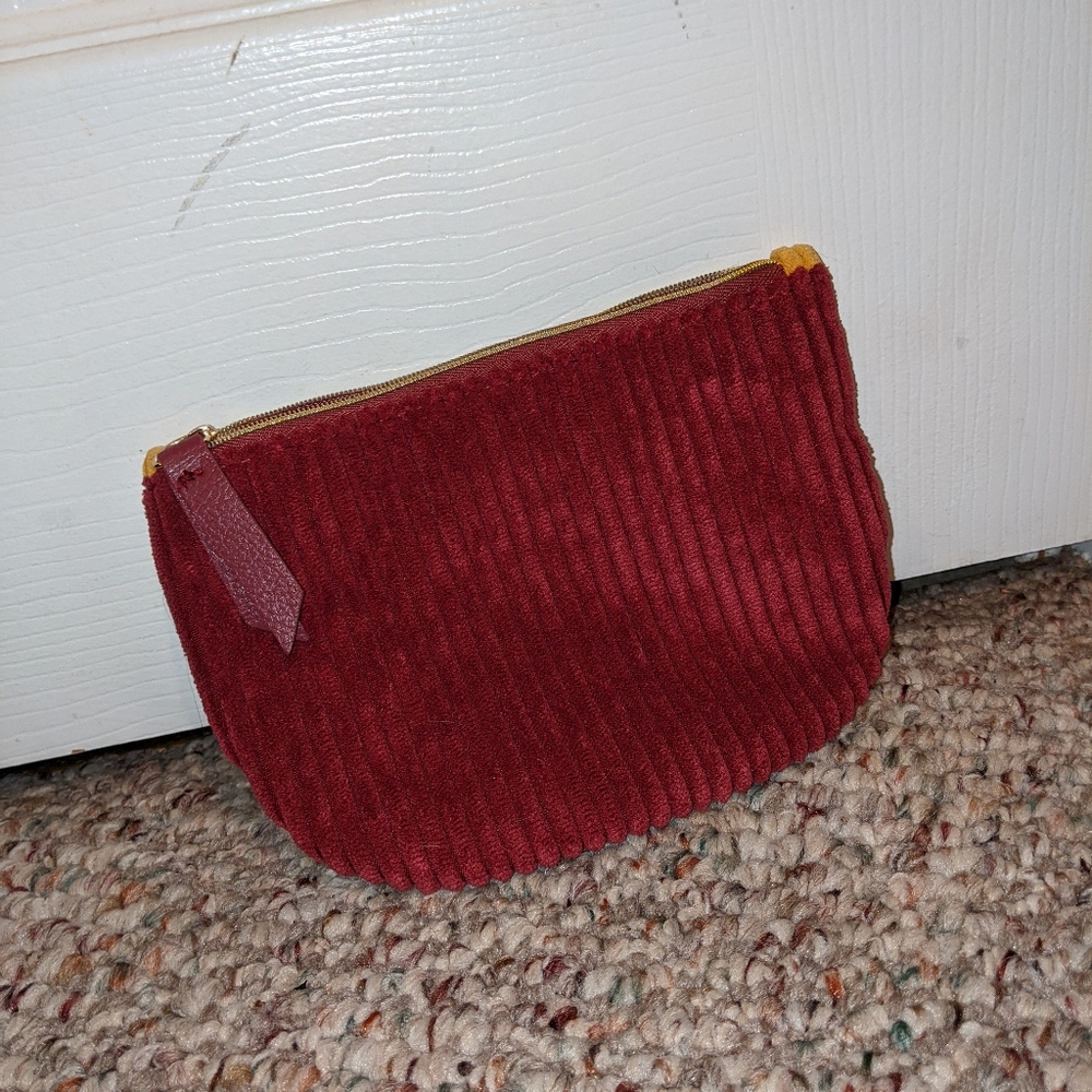 Makeup bag